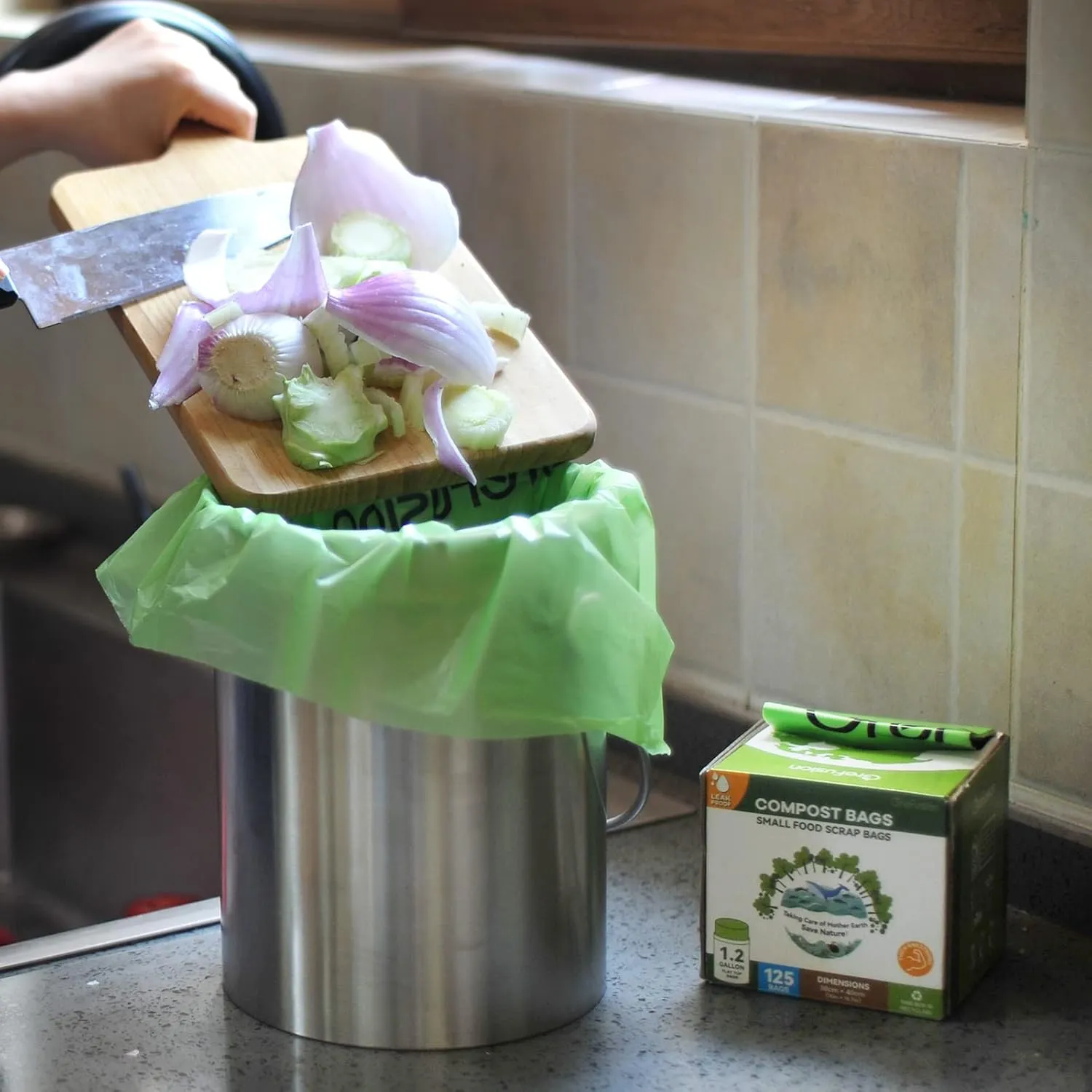 Compostable Bags for Kitchen Compost Bin, 1.2 Gallon, 125 Count, Certified by BPI and ASTM, Leakproof and Odor Control