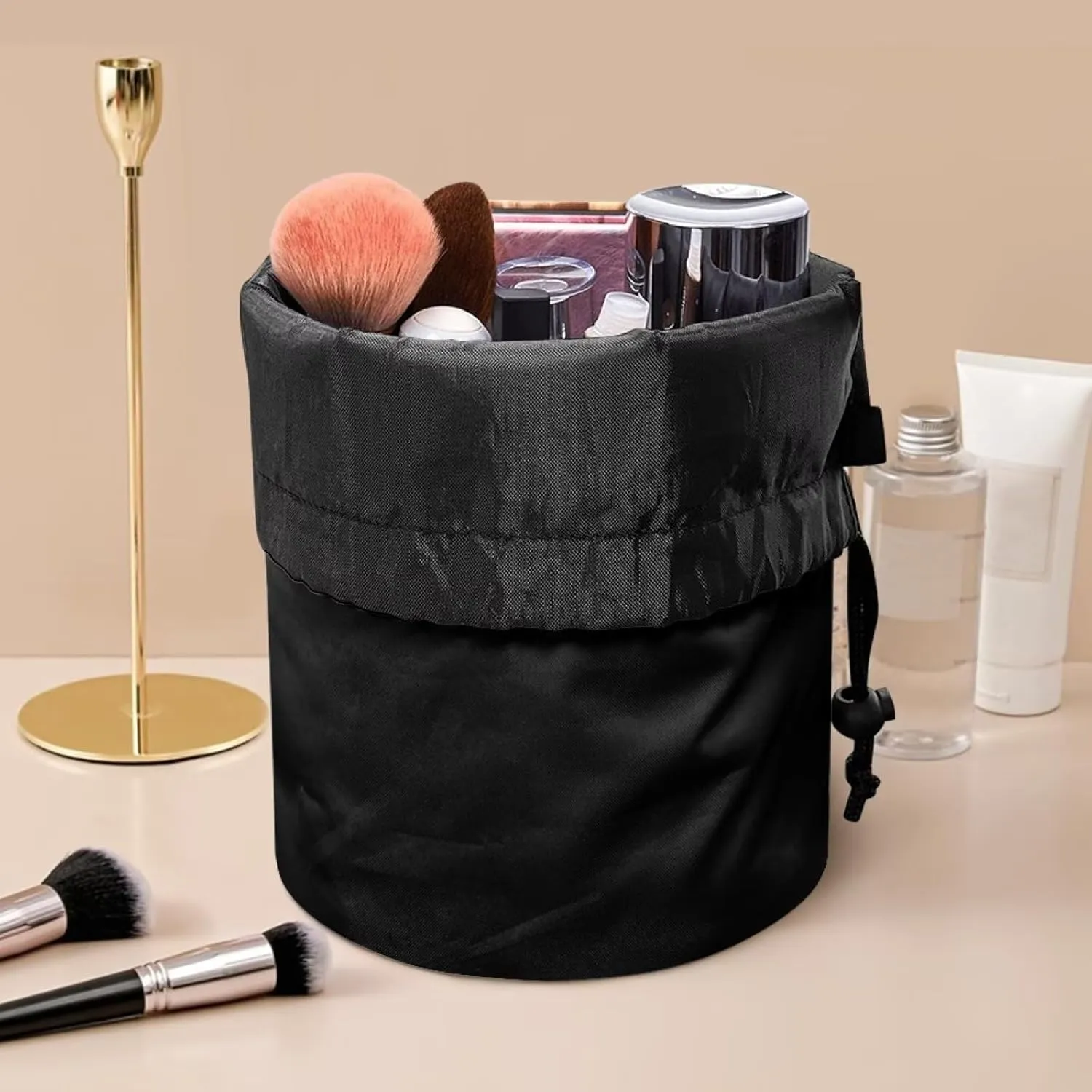 Dolyues Colorful Heart Pattern Cosmetic Bags Multifunctional Toiletry Bucket Bags Round Organizer Travel Makeup Bag for Women Portable Foldable Cases Stand-up Makeup Cup Pouch
