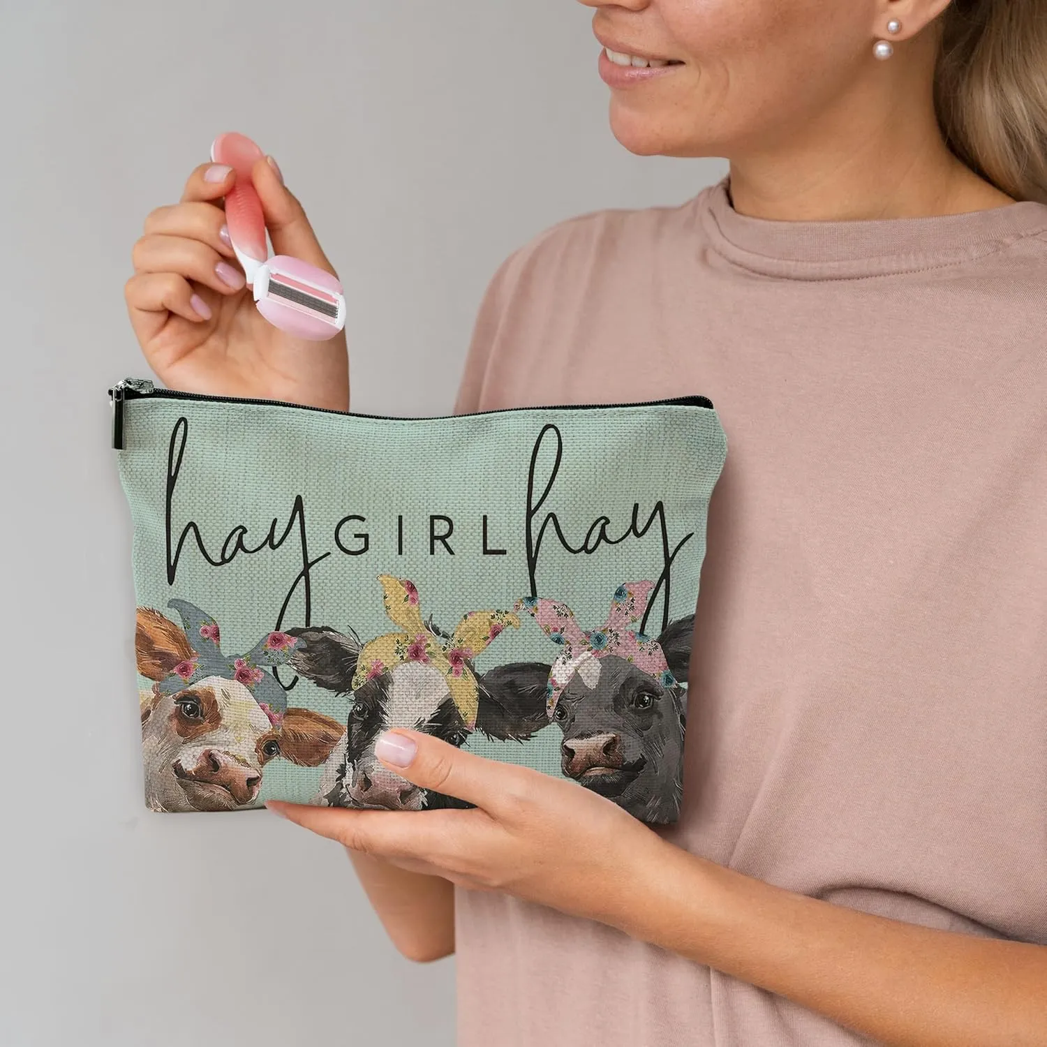 Small Travel Makeup Bag, Mini Cute Cow Print Makeup Bag for Purse, Small Toiletry Bags for Women, Western Gifts for Women, Cow Gifts for Cow Lovers/Cowgirls - Green